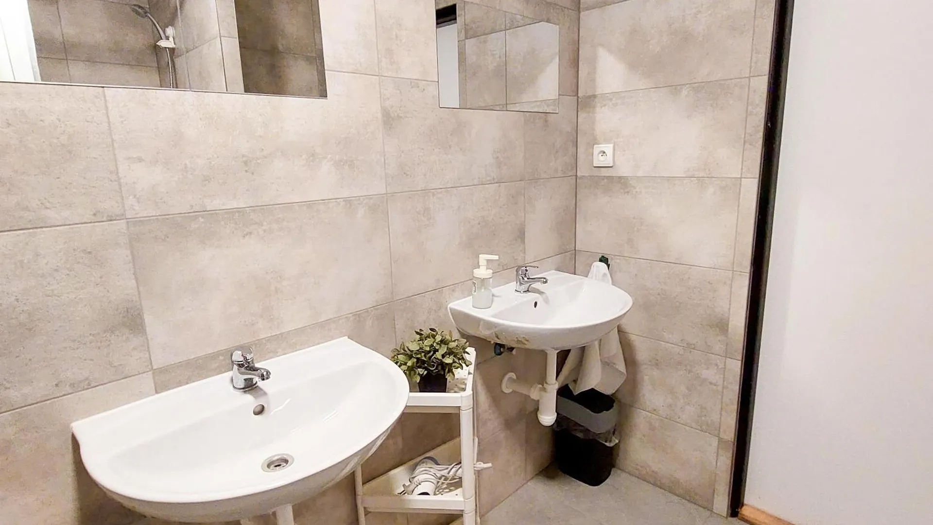 Angel Room With Large Terrace R6 Prague Czech Republic
