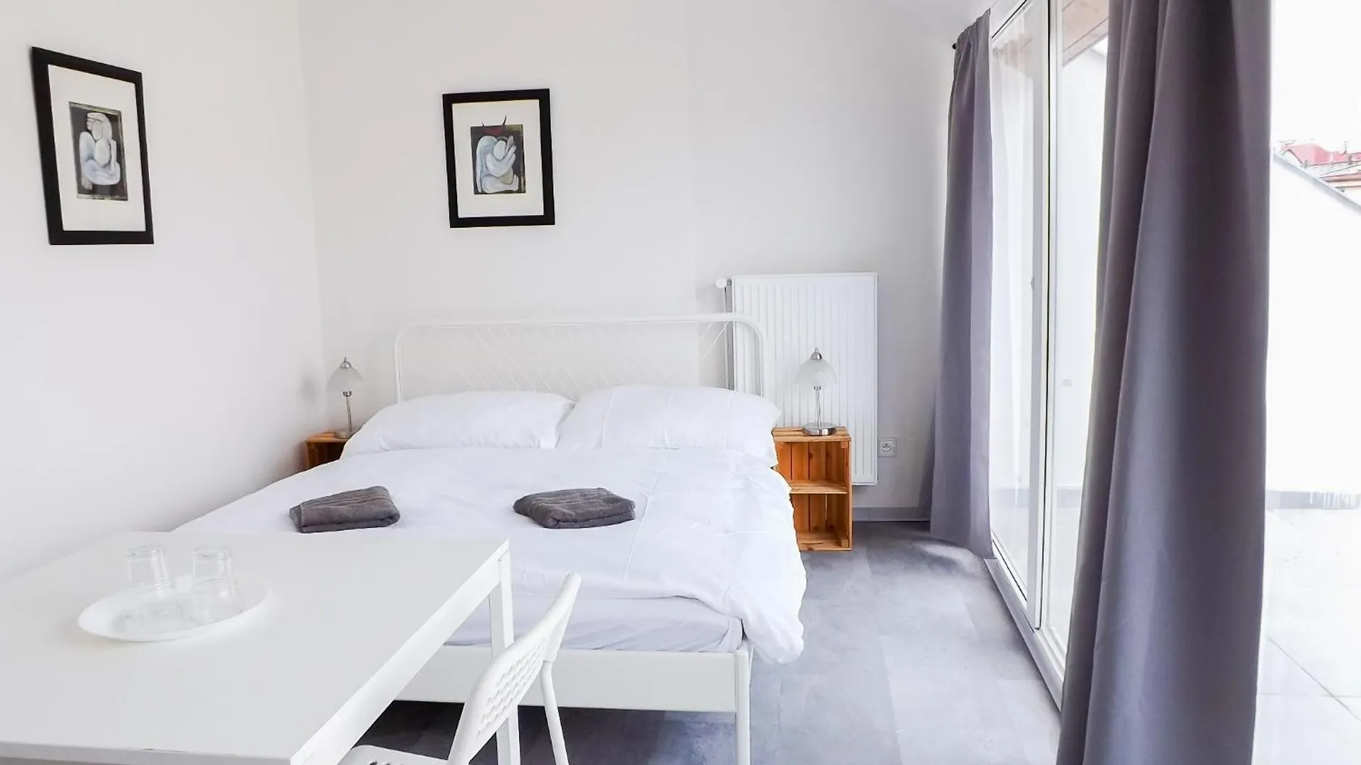 Angel Room With Large Terrace R6s kontakt